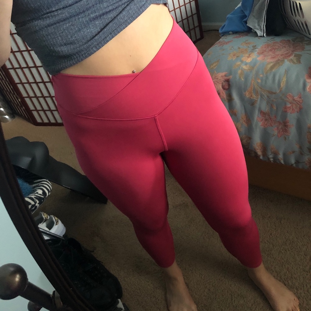 American Eagle Lightweight Everything Legging - image 1